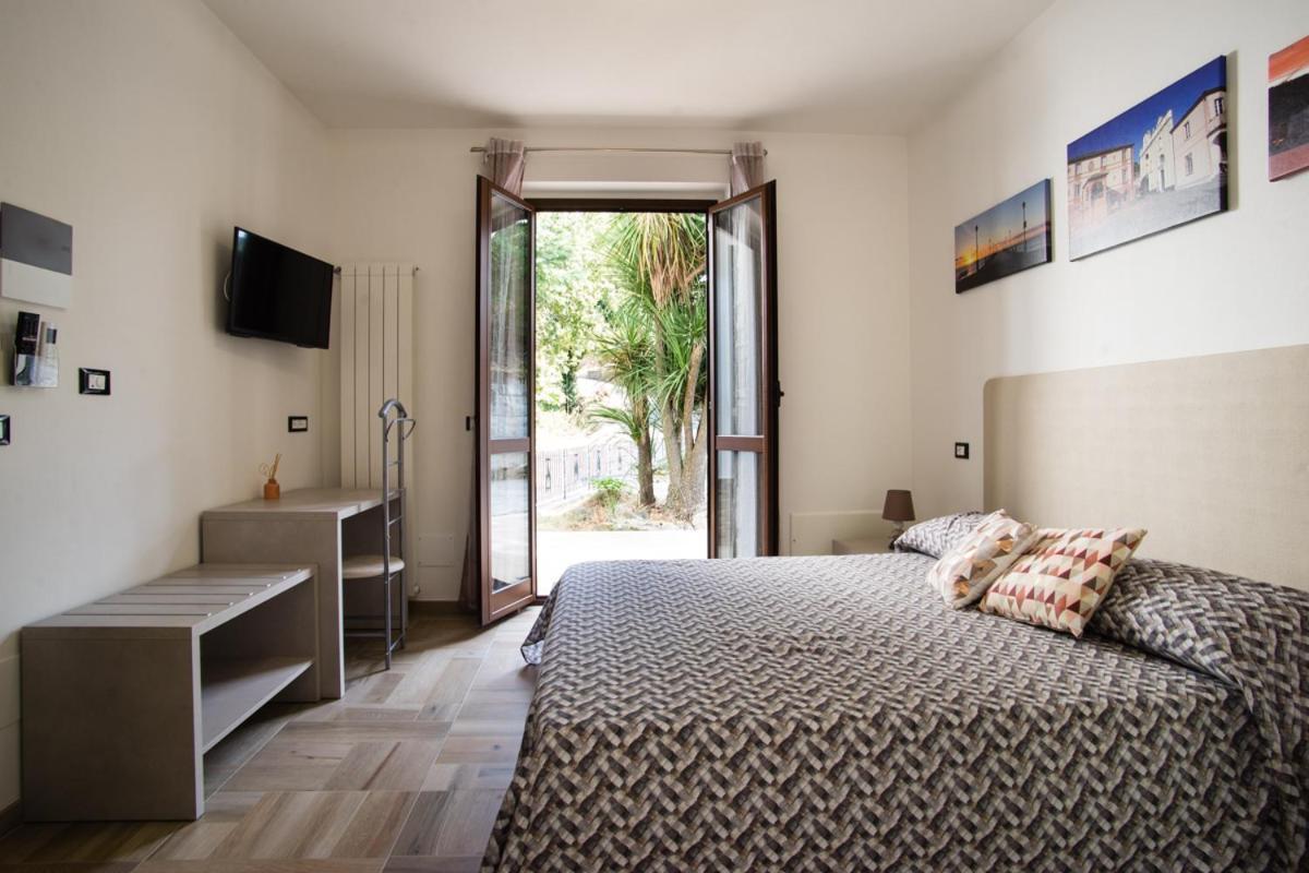 B&B Zac House Тойрано Екстериор снимка
